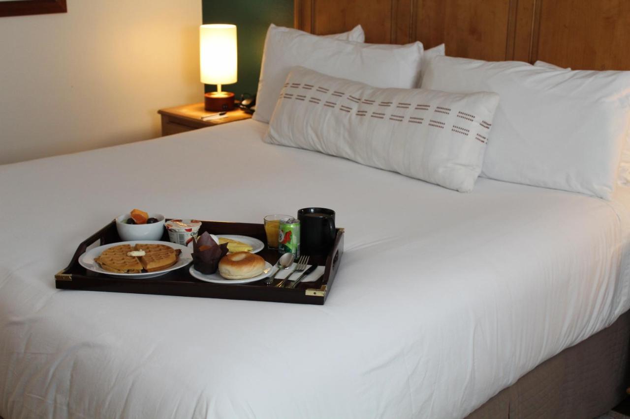 Elm House 3* Napa